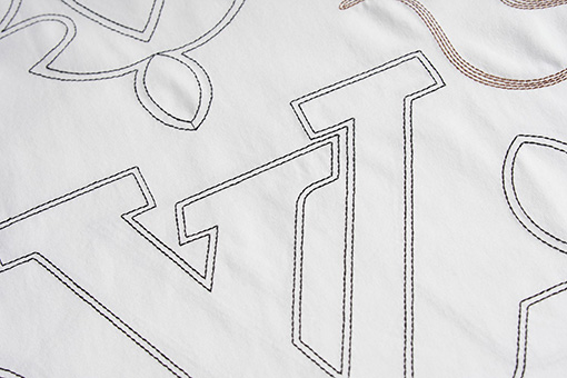 ルイヴィトン 新しい刺繍ファッション半袖Tシャツ
