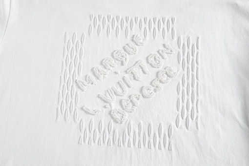 ルイヴィトン 新しいアルファベットロゴ刺繍ファッション半袖Tシャツ