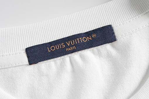 ルイヴィトン 新しいアルファベットロゴ刺繍ファッション半袖Tシャツ