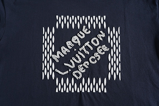 ルイヴィトン 新しいアルファベットロゴ刺繍ファッション半袖Tシャツ