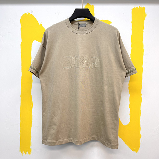 ディオールスーパーコピー ファッションロゴ刺繍ラウンドネック半袖Tシャツ