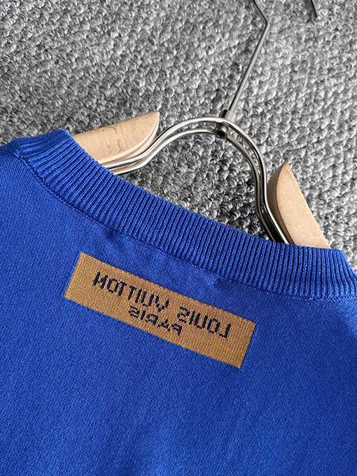 ルイヴィトン ステッチ老花シンプルロゴニット半袖Tシャツ