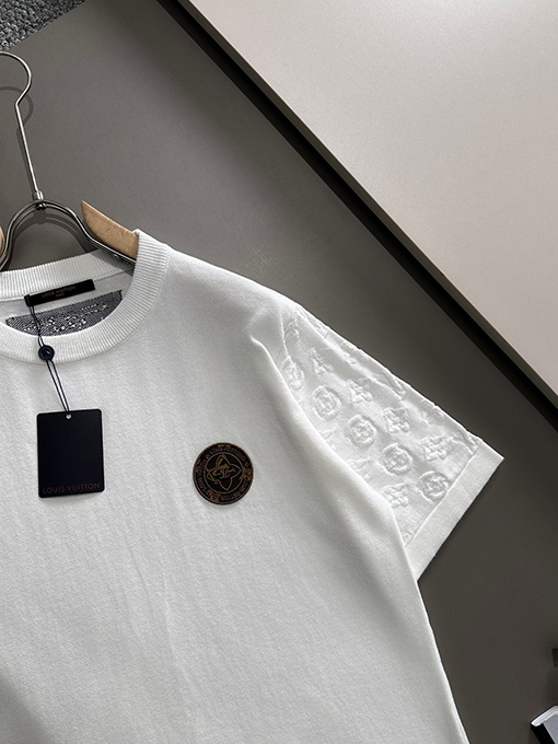 ルイヴィトン  ステッチ老花シンプルロゴニット半袖Tシャツ