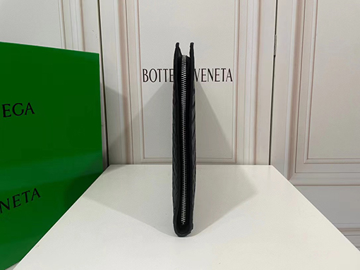 ボッテガヴェネタスーパーコピー 手作り編み込みクラッチバッグ