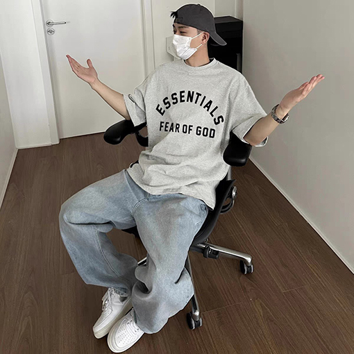 フィアオブゴッド ESSENTIALSプリントTシャツ オーバーサイズ