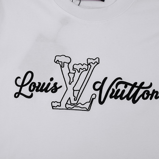 ルイヴィトン  新しい大きなロゴライン刺繍半袖Tシャツ