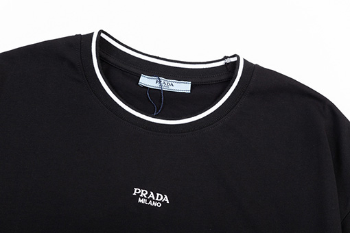 プラダ ステッチ襟文字ロゴ刺繍ラウンドネック半袖Tシャツ