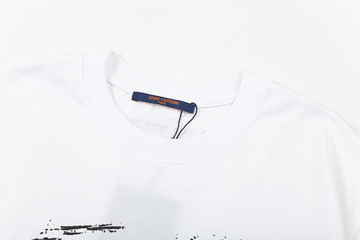 ルイヴィトンコピー 手描きの落書き大きなロゴアルファベットプリント半袖Tシャツ