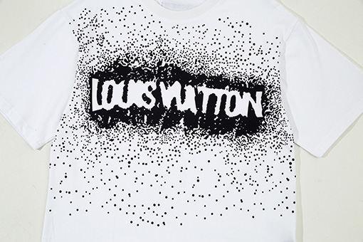 ルイヴィトン  インクジェット落書き大きなロゴロゴ刺繍ラウンドネック半袖Tシャツ