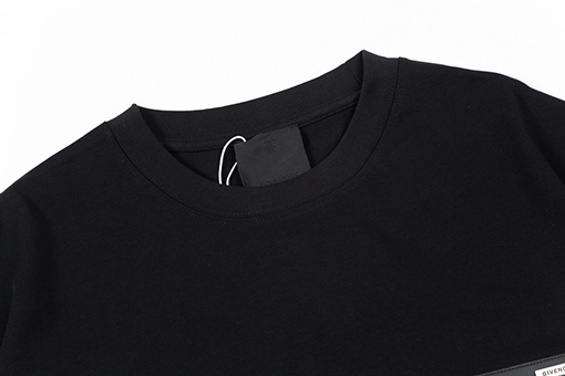 ジバンシイ パッチワークポケットアルファベットエンボス半袖Tシャツ