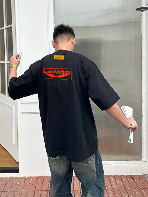ルイヴィトンコピー ファッション カラフルなアルファベット半袖Tシャツ