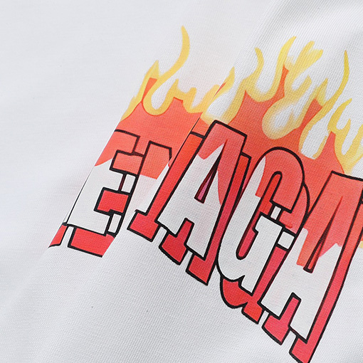 バレンシアガスーパーコピー プリントされた 擦り切れた襟の半袖Tシャツ