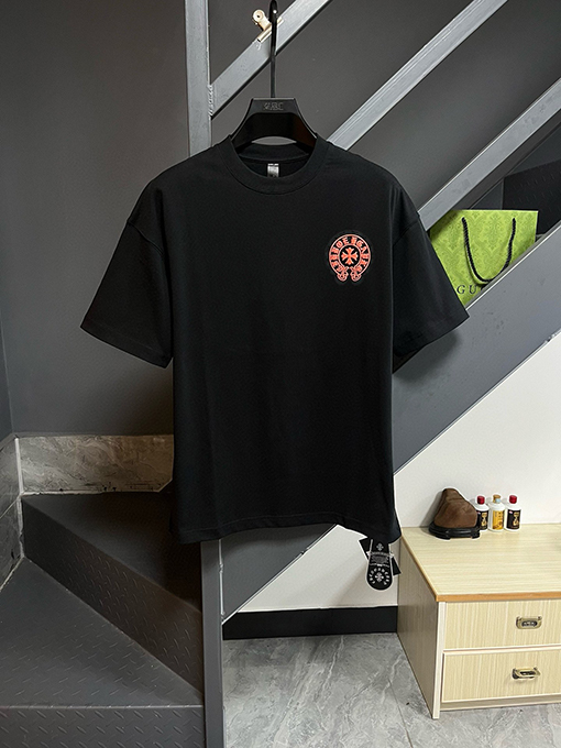 クロムハーツコピー  新しいレザーロゴ発泡ラウンドネック半袖Tシャツ