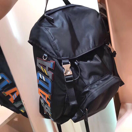プラダ アルファベットロゴファッションカジュアルリュックサック