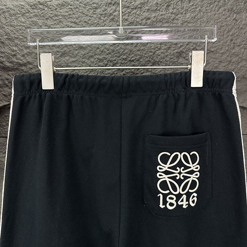 ロエベ  新しいステッチリボン刺繍ロゴパンツ