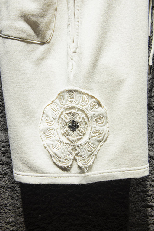 クロムハーツコピー 水洗いして古い磨耗処理 刺繍 ショートパンツ