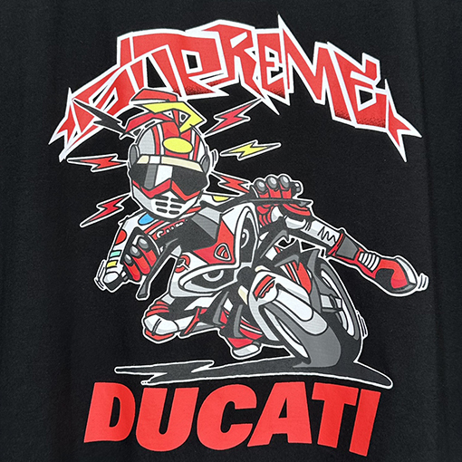 SUPREME X DUCATIコラボSS 24 BIKE TEEバイクレーサープリントTシャツ
