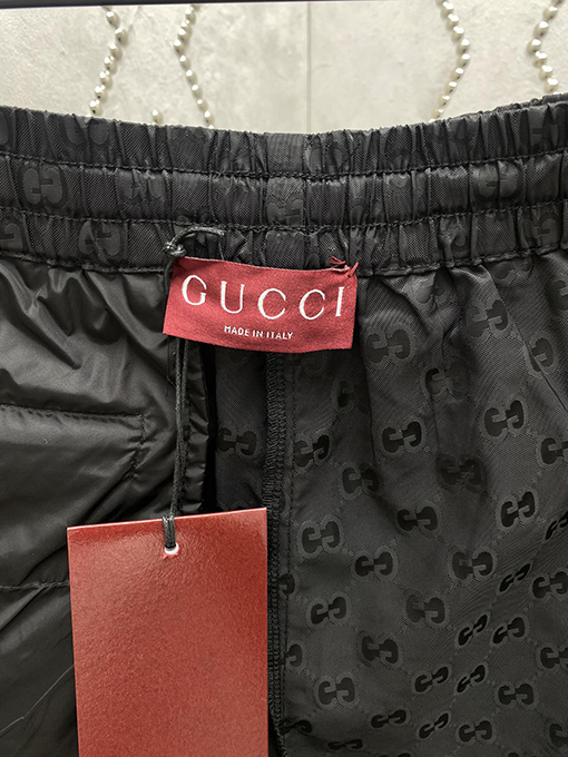 グッチ  軽量GGナイロンクラシック文字織りショーツ
