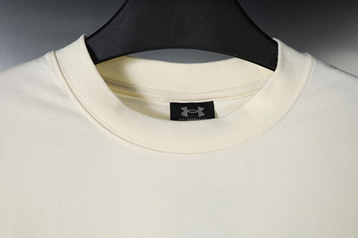 バレンシアガ クラシックロゴ胸刺繍バック大きなプリント半袖Tシャツ