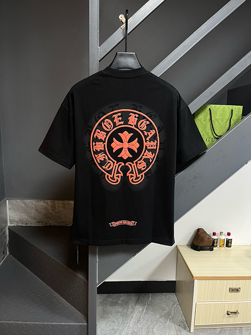 クロムハーツコピー レザーロゴフォームラウンドネック半袖Tシャツ