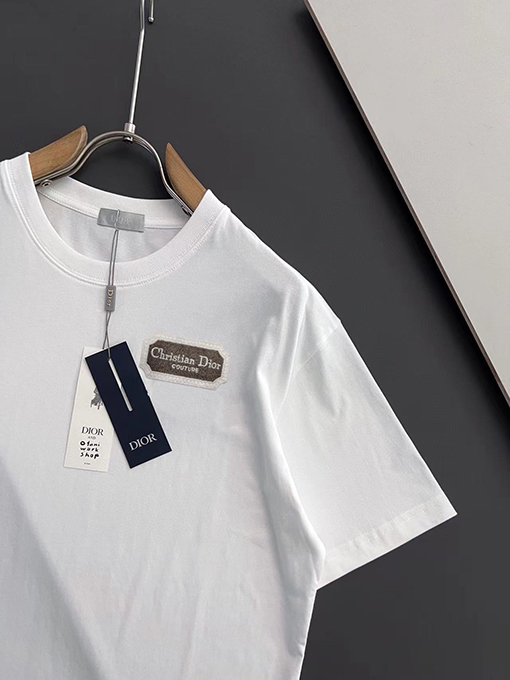 ディオールスーパーコピー 新しい手作りロゴ半袖Tシャツ