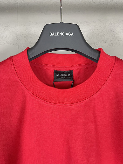 バレンシアガコピー Balenciaga Vogueコラボレーションプリント半袖Tシャツ