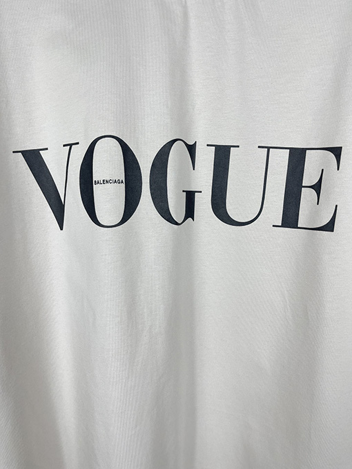 バレンシアガコピー Balenciaga Vogueコラボレーションプリント半袖Tシャツ
