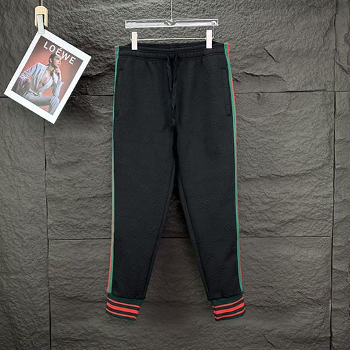 グッチ 新しいロゴカップルパンツ