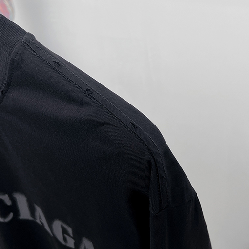 バレンシアガ グラデーションぼかしロゴストレートプリント古い長袖シャツ