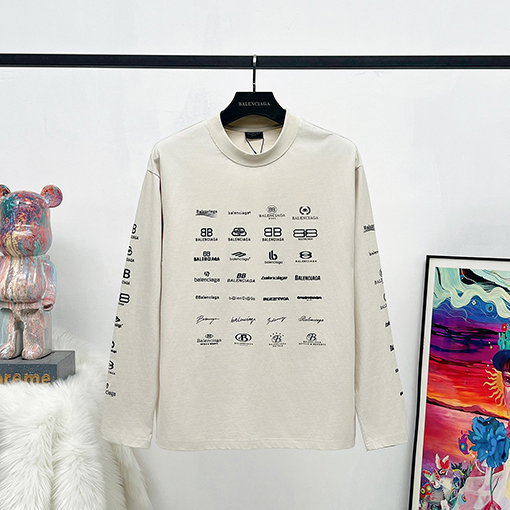 バレンシアガ クラシックフルロゴコレクションプリント長袖シャツ
