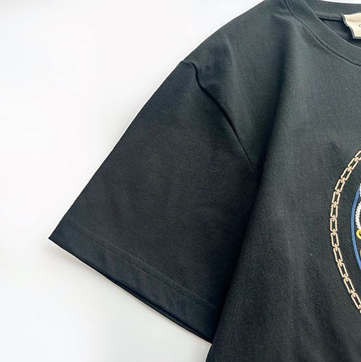 グッチ フロントロゴ刺繍馬プリント半袖Tシャツ
