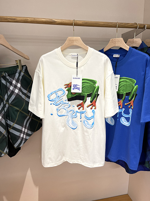 バーバリーコピー 新しい落書きカエルスケッチプリント半袖Tシャツ