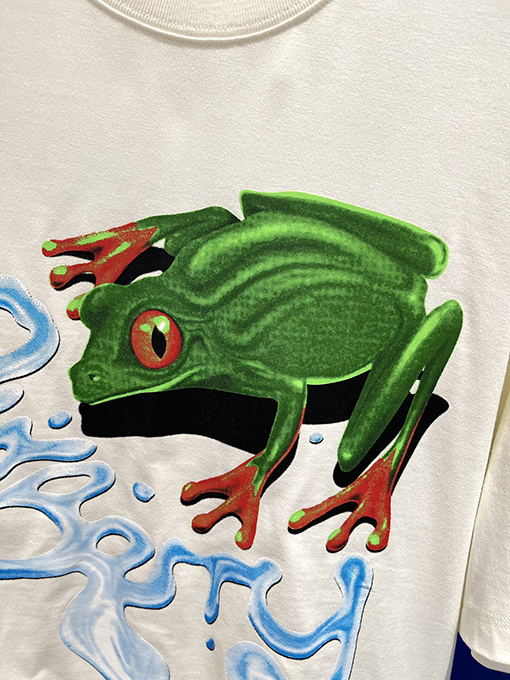 バーバリーコピー 新しい落書きカエルスケッチプリント半袖Tシャツ