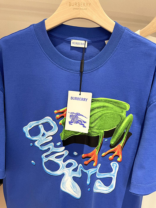 バーバリーコピー 新しい落書きカエルスケッチプリント半袖Tシャツ