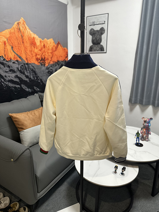 Gucci X Adidas コピー  クローバーリボンニットジャケット