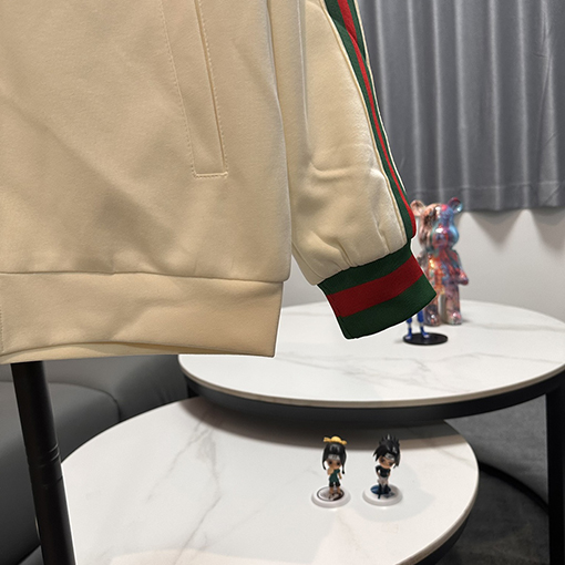 Gucci X Adidas コピー  クローバーリボンニットジャケット