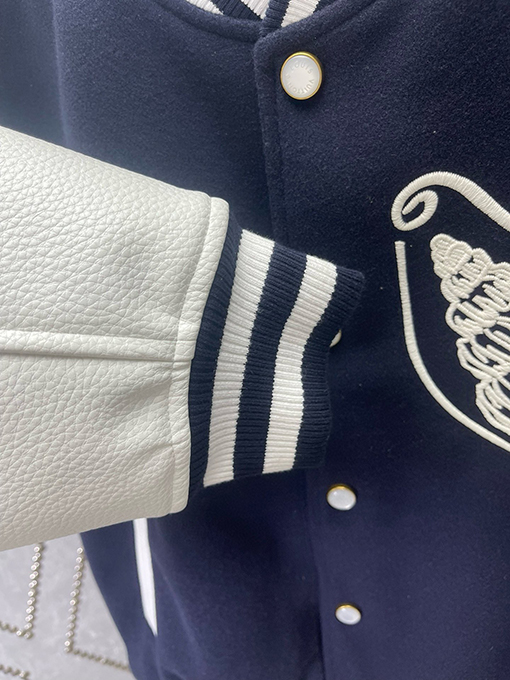 ルイヴィトンコピー 新しいベースボールジャケット