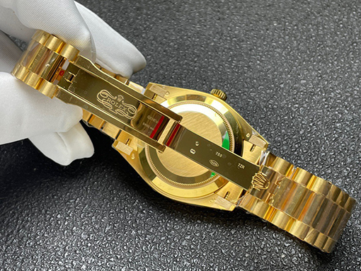 ロレックス  ヘビーゴールドギャンブルテーブルグリーンダブルカレンダークラシック腕時計