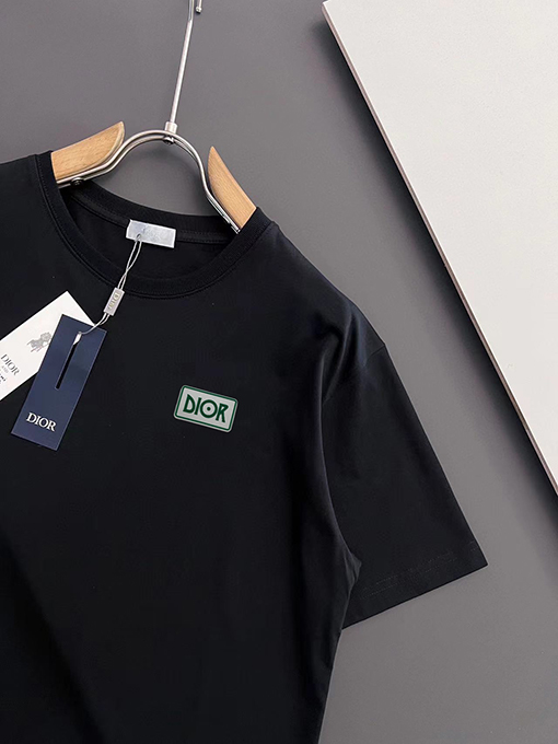 ディオールスーパーコピー 胸のカスタムロゴ半袖Tシャツ