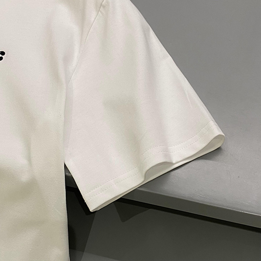 セリーヌスーパーコピー 新しいシリーズのロゴ半袖Tシャツ
