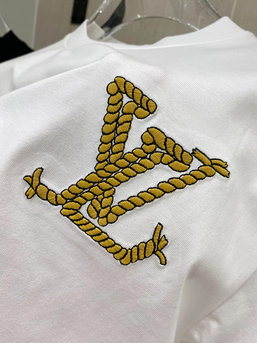 ルイヴィトン 新しいファッションシリーズのロゴ半袖Tシャツ