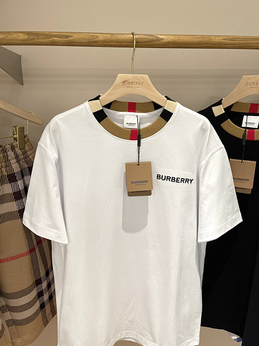 バーバリーコピー 新しいロゴ刺繍入りコットン半袖Tシャツ