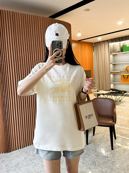 バーバリーコピー  マイクロラベル軍馬柄プリントルーズTシャツ