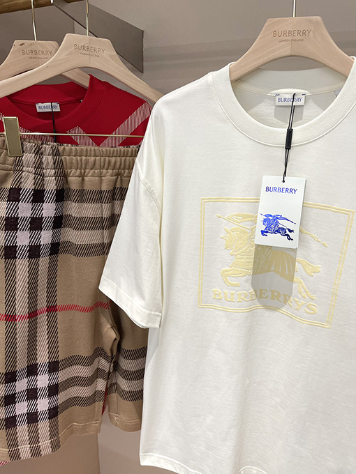 バーバリーコピー  マイクロラベル軍馬柄プリントルーズTシャツ