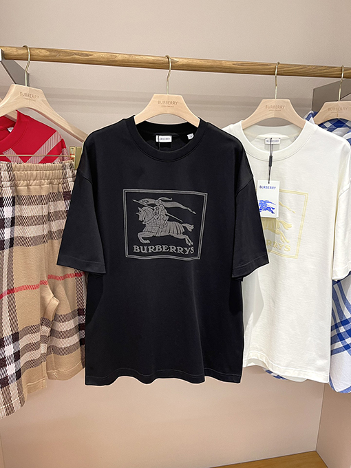 バーバリーコピー  マイクロラベル軍馬柄プリントルーズTシャツ