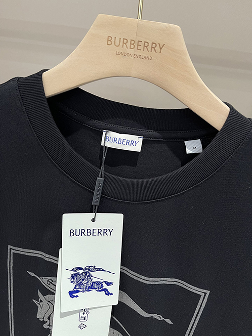 バーバリーコピー  マイクロラベル軍馬柄プリントルーズTシャツ