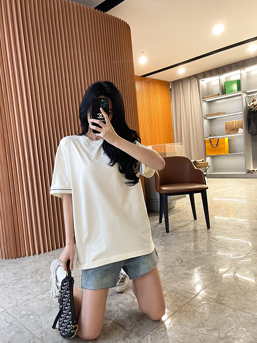 バーバリー 新しいプリントコットンTシャツ