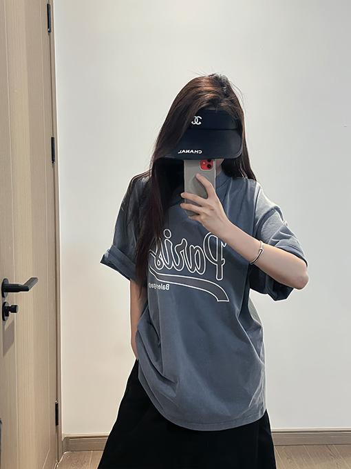 バレンシアガスーパーコピー カレッジ風イタリックパリプリント半袖Tシャツ