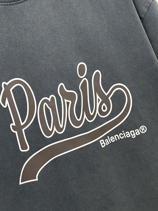 バレンシアガスーパーコピー カレッジ風イタリックパリプリント半袖Tシャツ