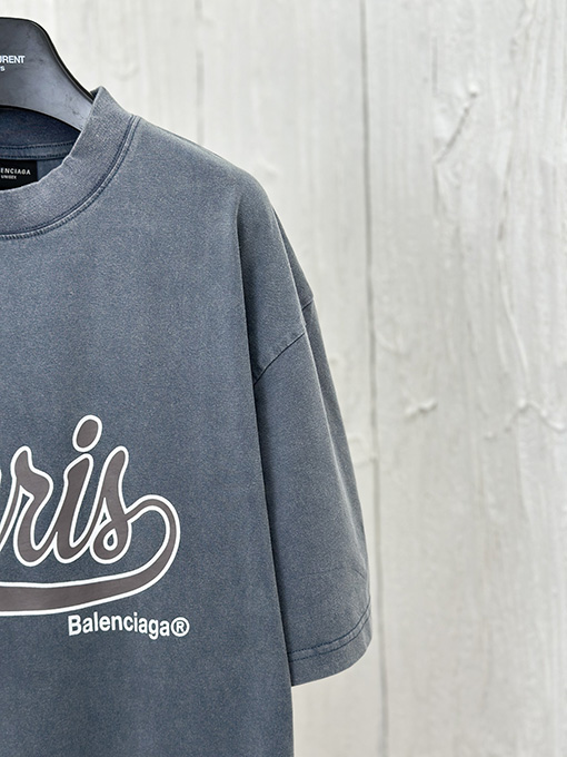 バレンシアガスーパーコピー カレッジ風イタリックパリプリント半袖Tシャツ